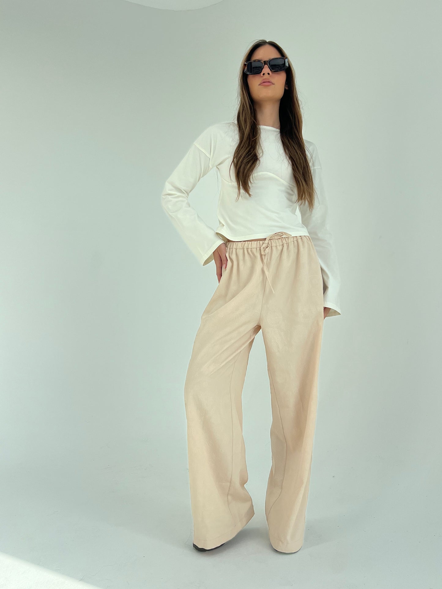 Flowered Pants in Beige