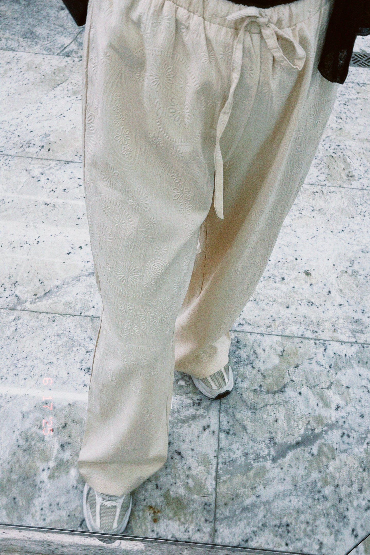Flowered Pants in Beige