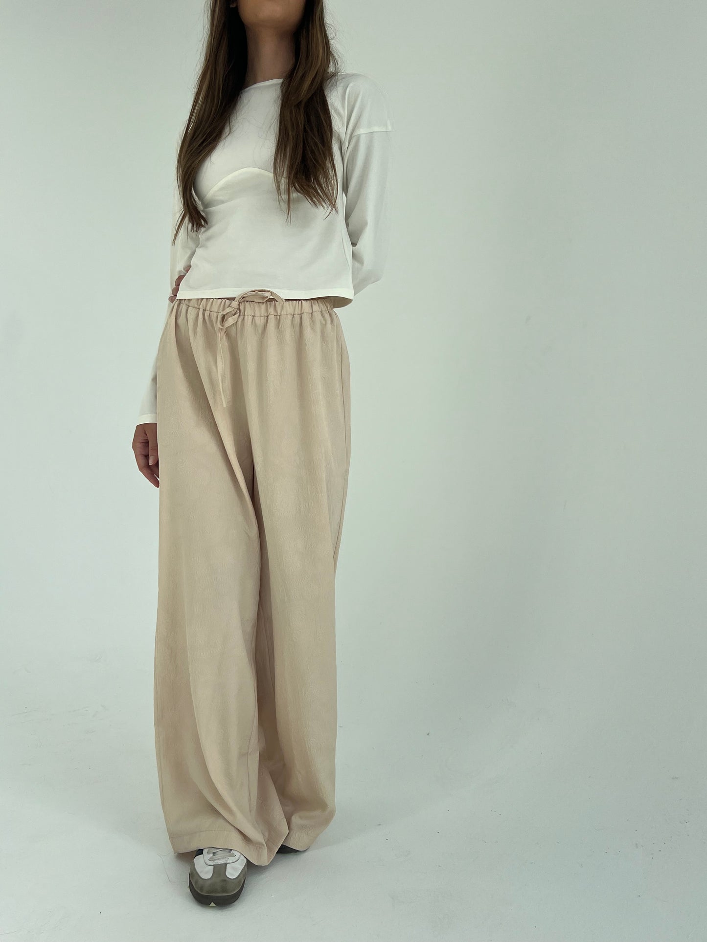 Flowered Pants in Beige
