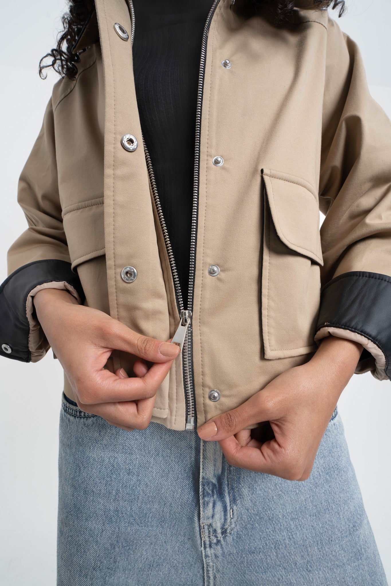 The Barn Jacket in Beige Gabardine