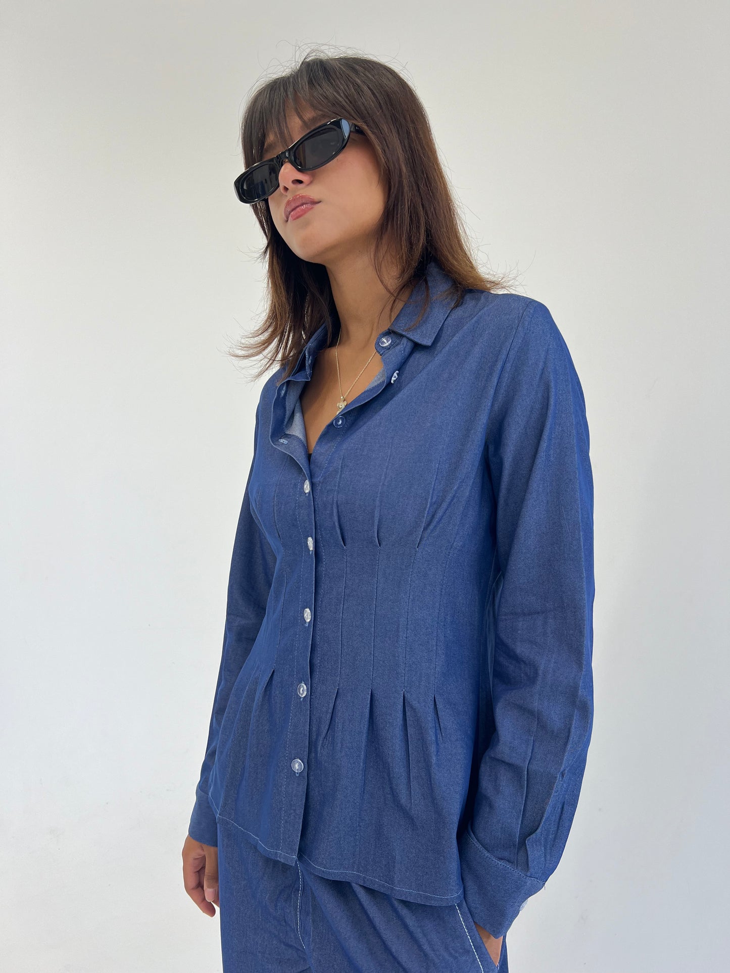 Hourglass Shirt in Light Jeans