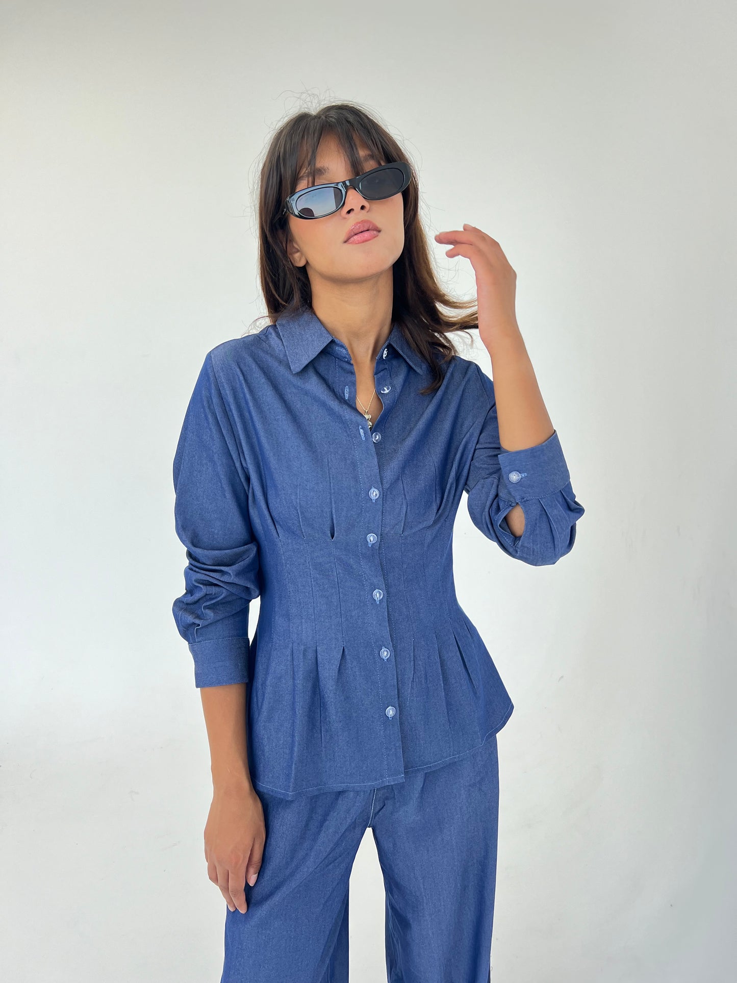 Hourglass Shirt in Light Jeans