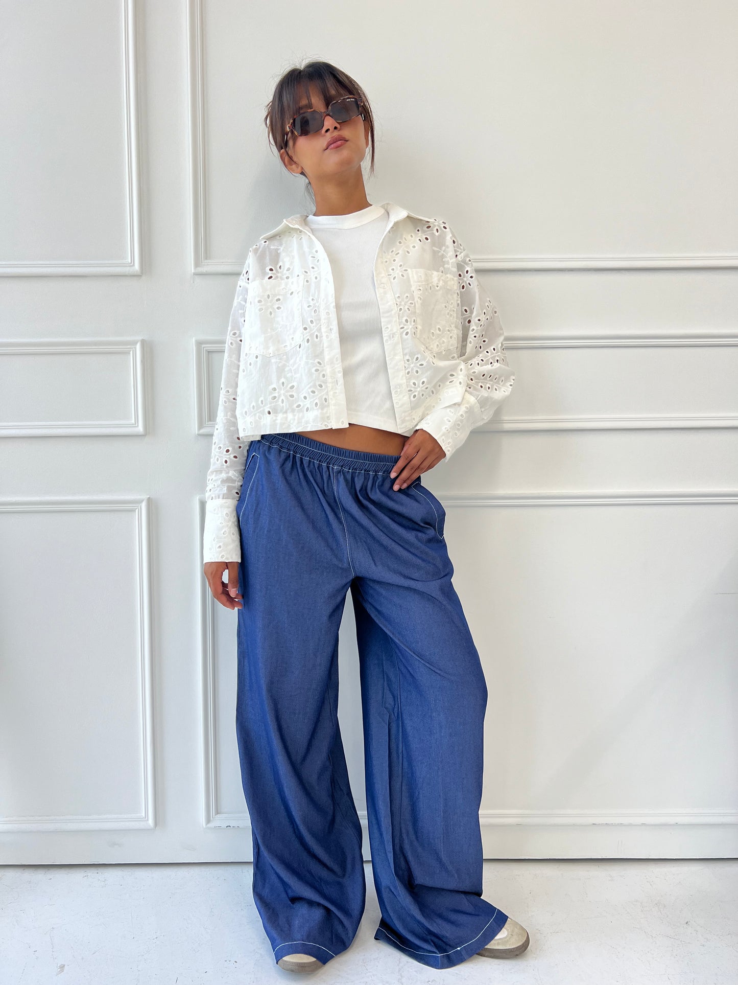 Hourglass Pants in Blue Light Jeans