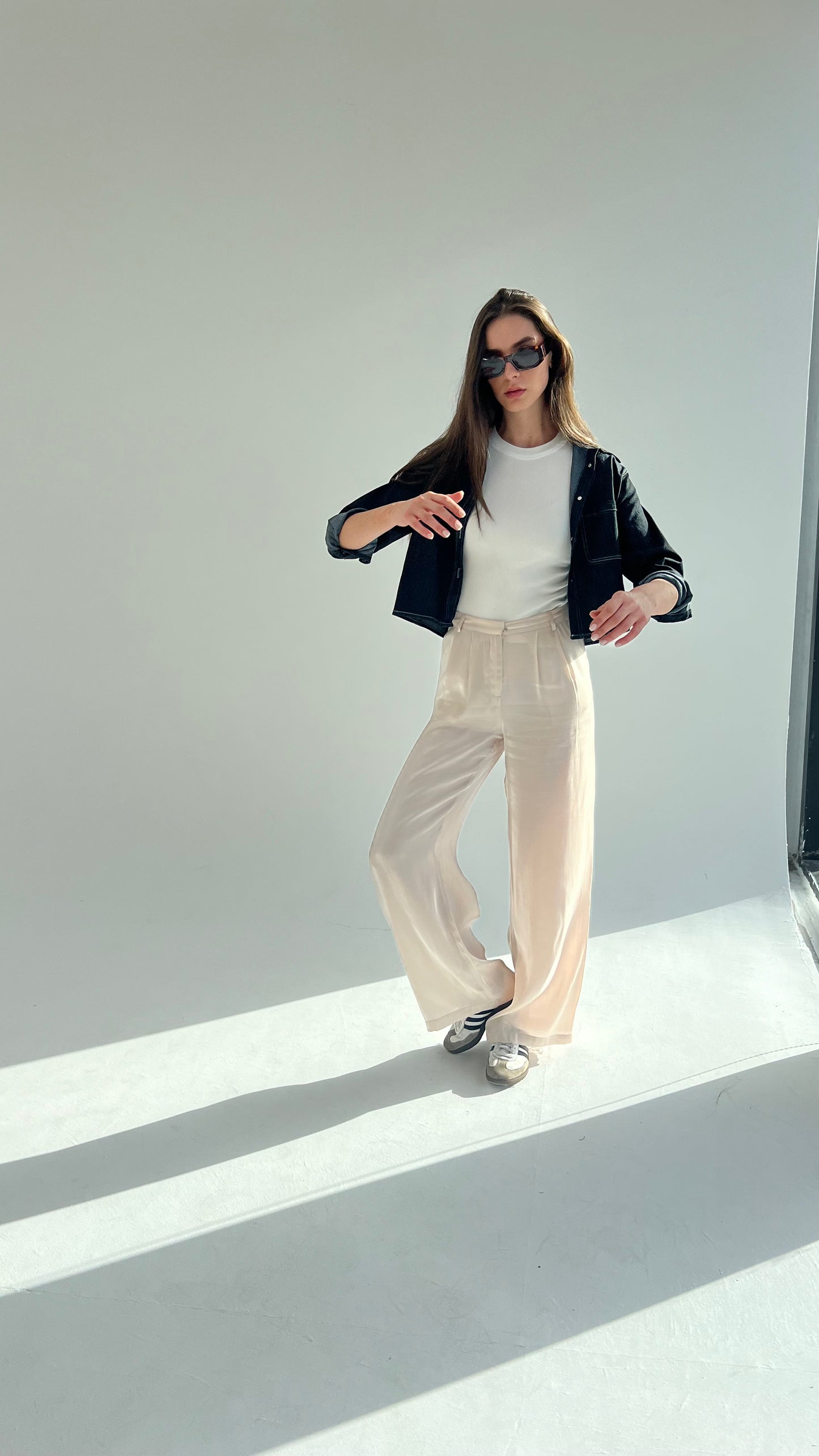 Love Me Shimmer Pants in Nude