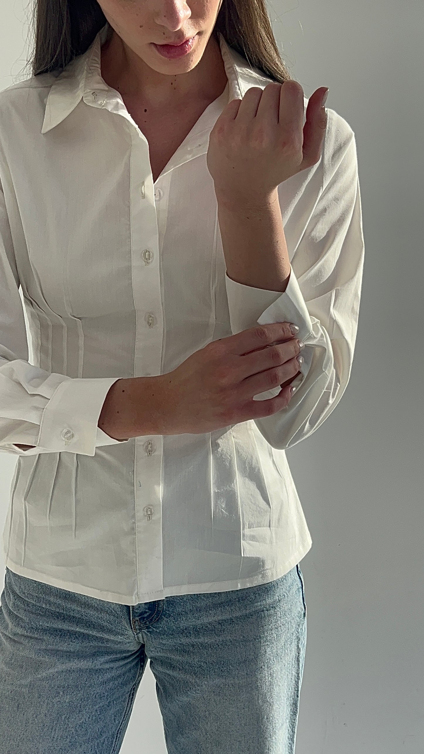 Hourglass Shirt in White
