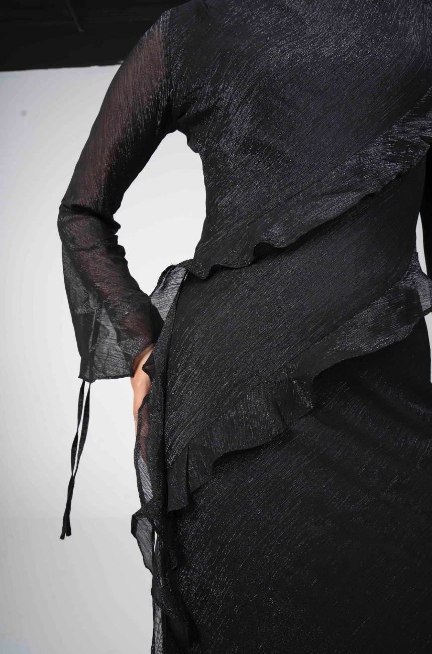 Glam Ruffle Dress in Black