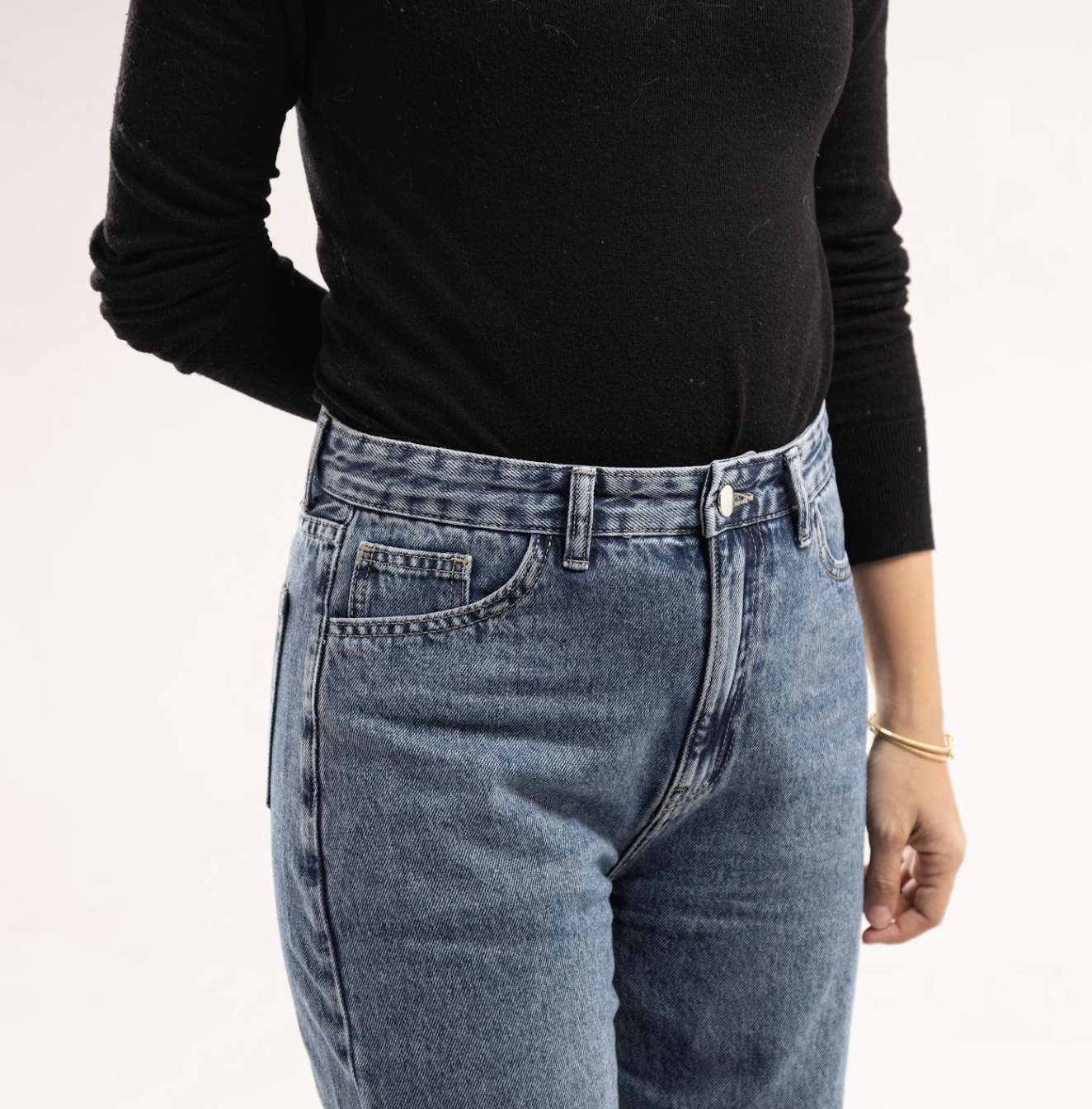 Clean Girl Blue Jeans