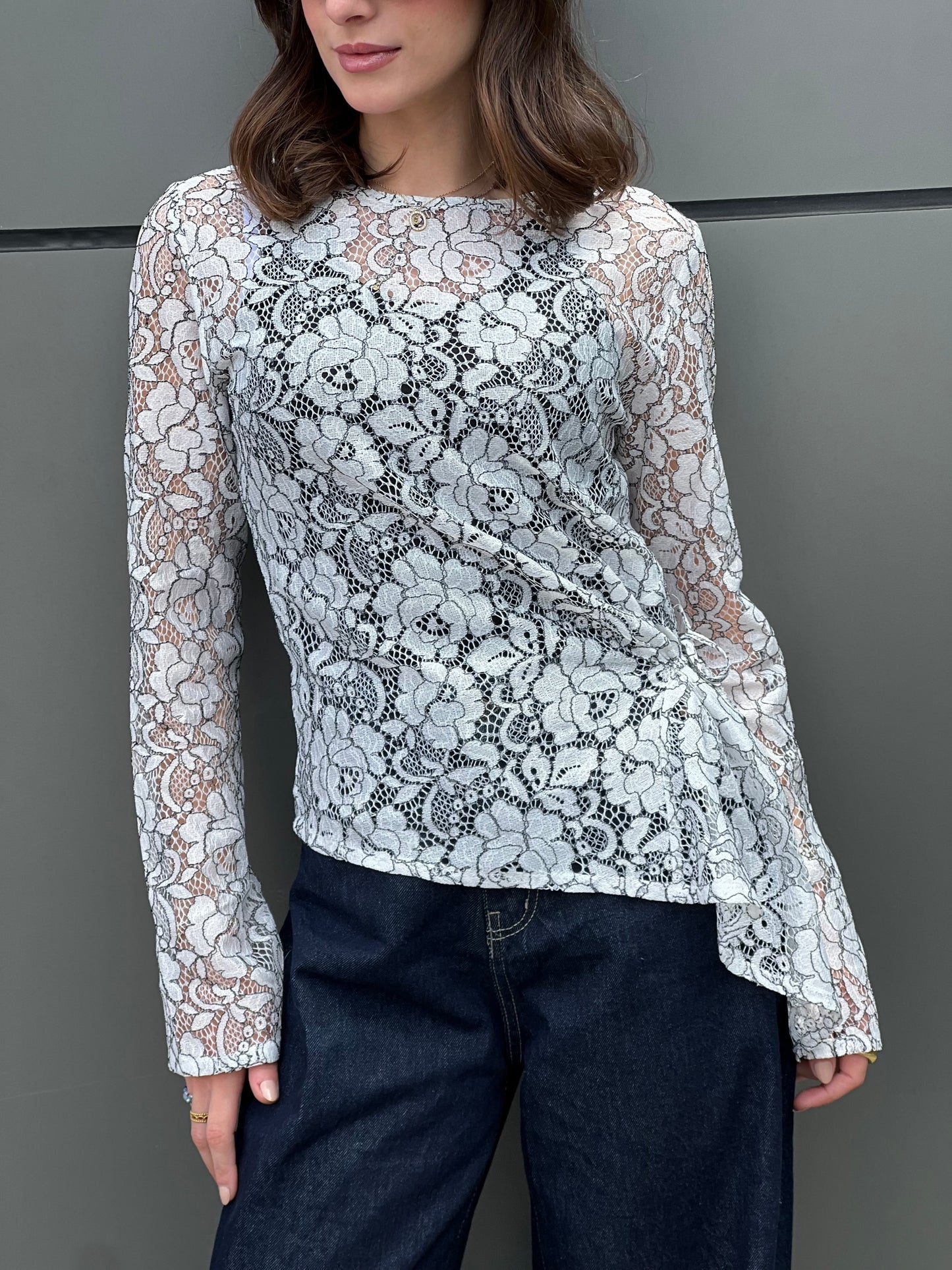 Lace Adjustable Top in White & Black