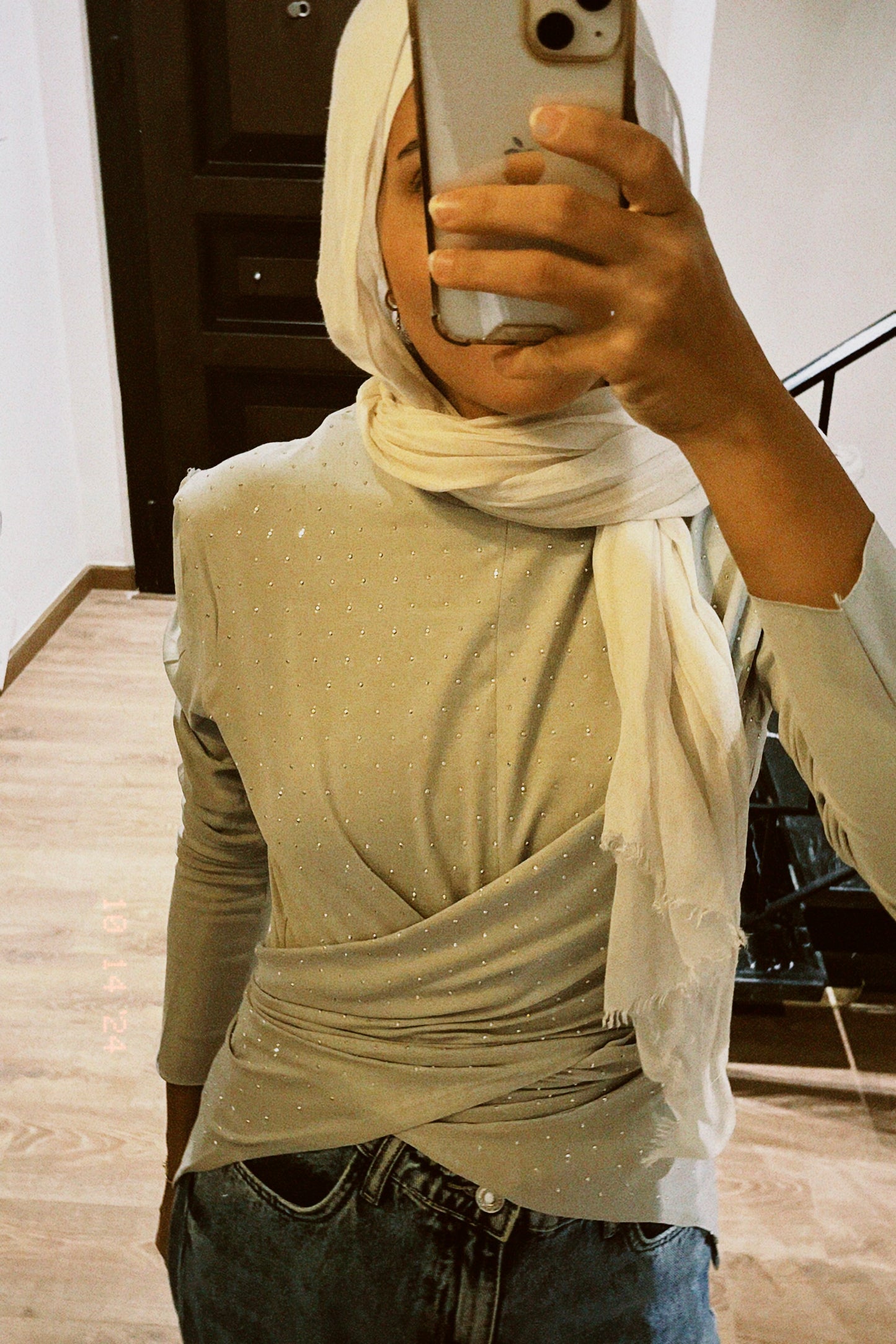 The studded Wrap Cotton T-shirt: Silver Grey