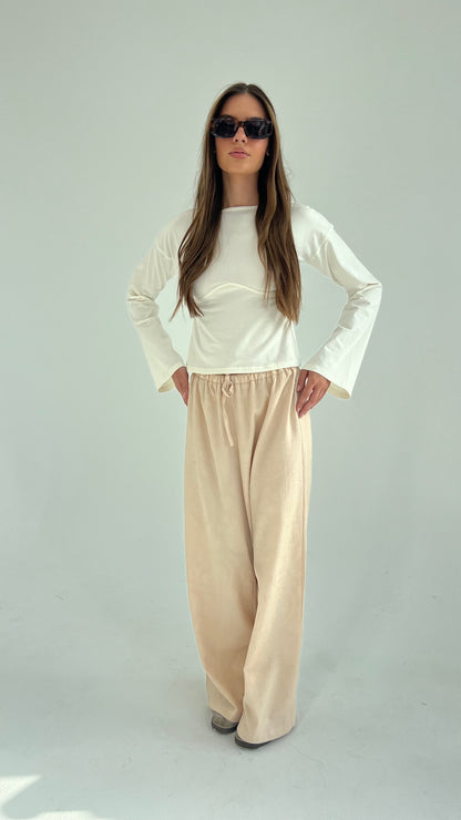 Flowered Pants in Beige