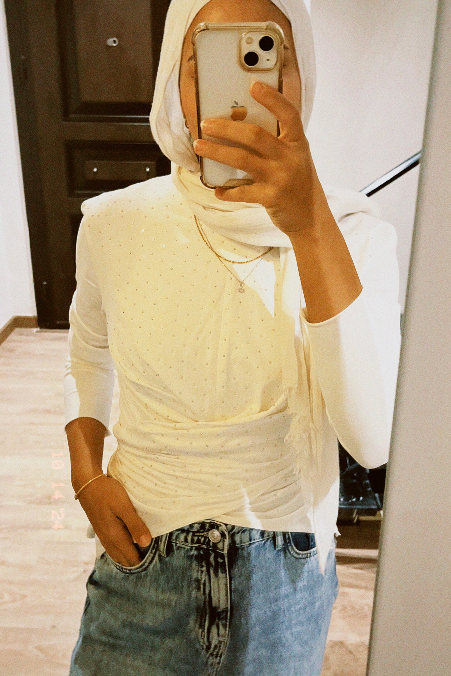 The Studded Wrap Cotton T-shirt: Off White/Créme