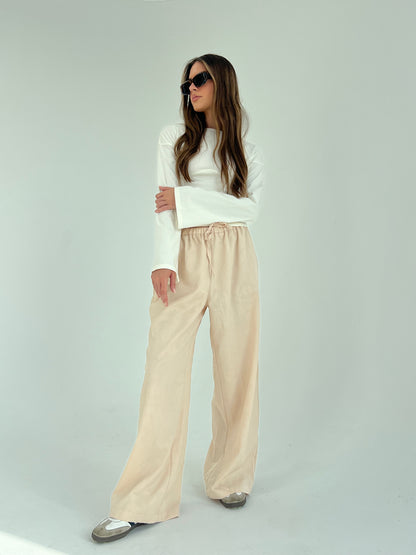 Flowered Pants in Beige
