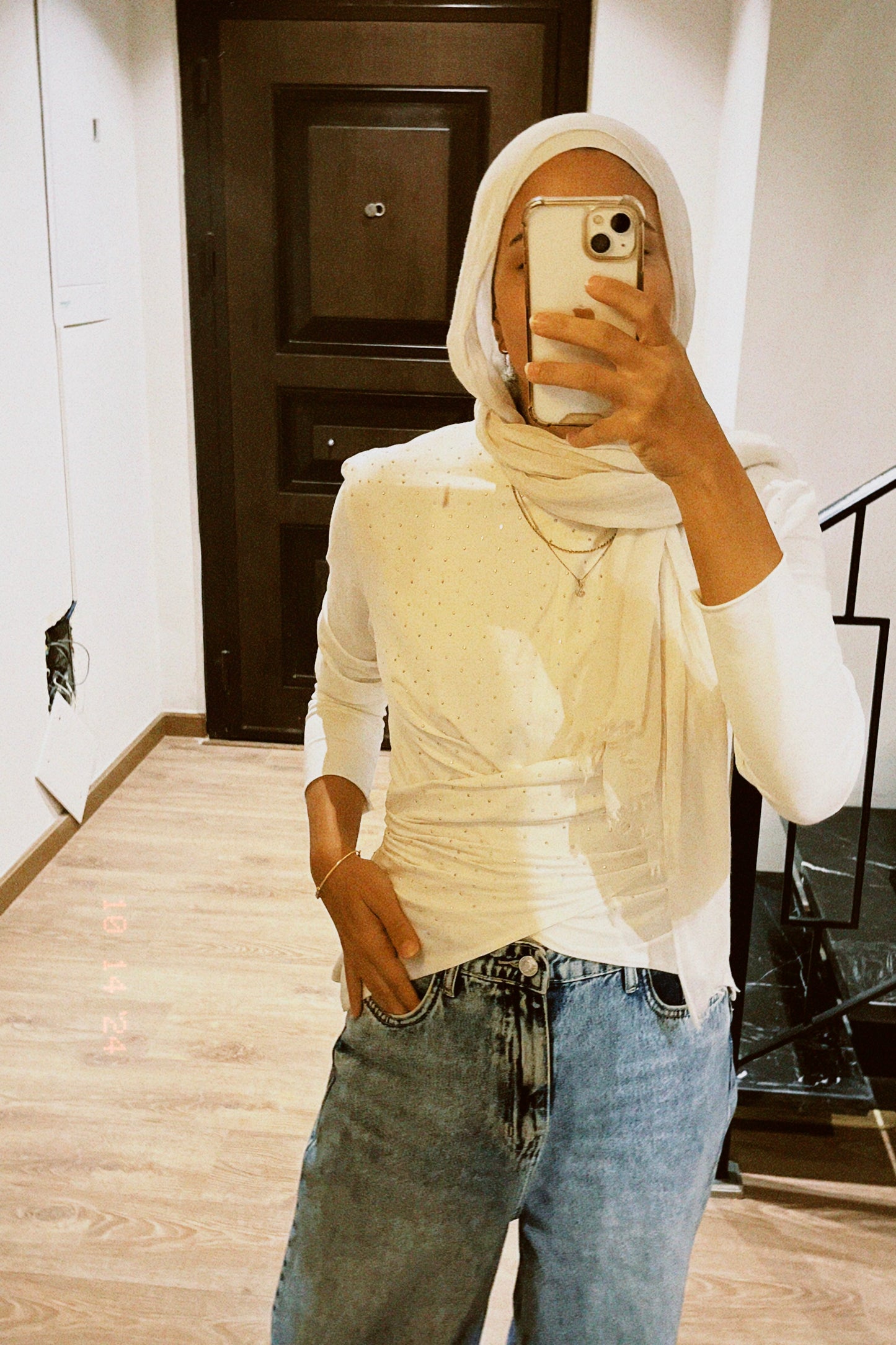 The Studded Wrap Cotton T-shirt: Off White/Créme
