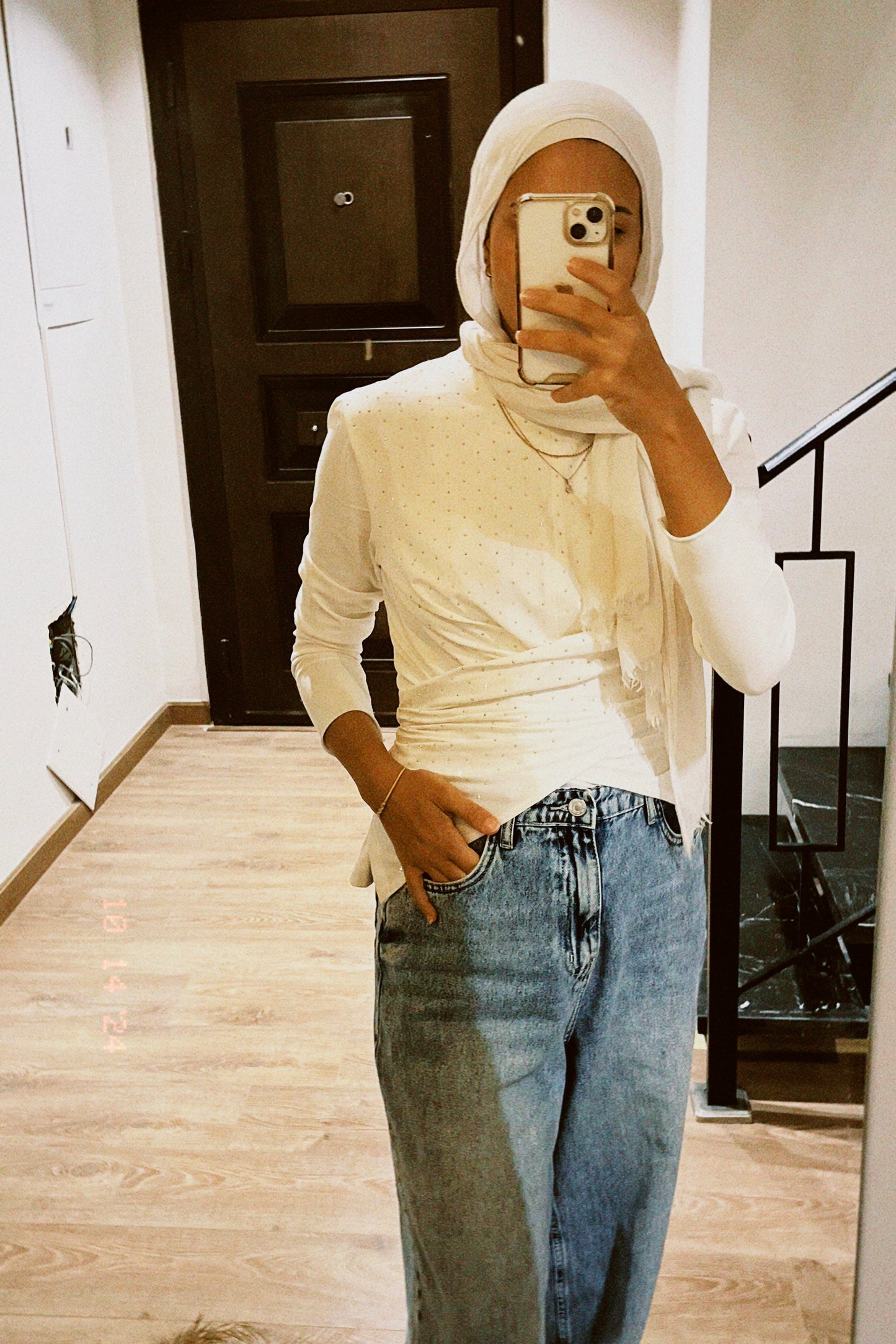 The Studded Wrap Cotton T-shirt: Off White/Créme