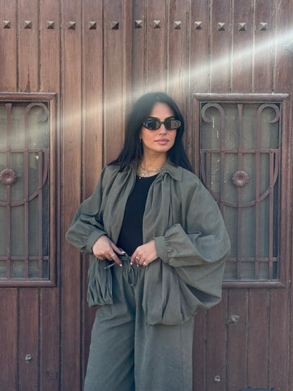 The Quiet Presence Set: Olive