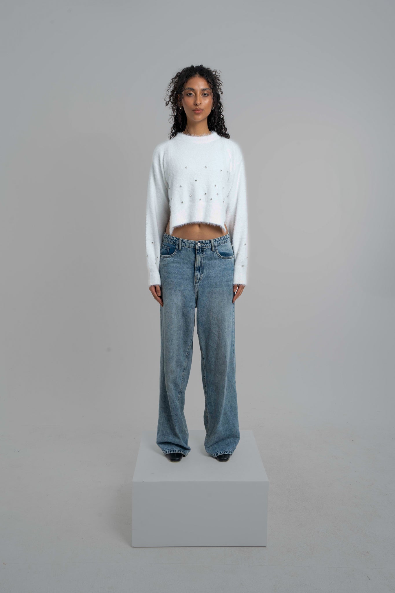 The Jewels Sweater in Off White