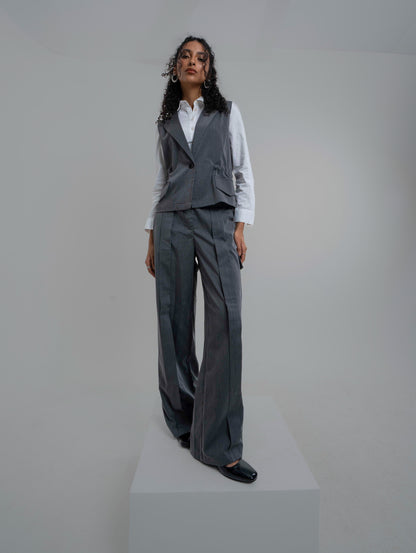 Woman in Grey // Wool Cargo-Work Pants