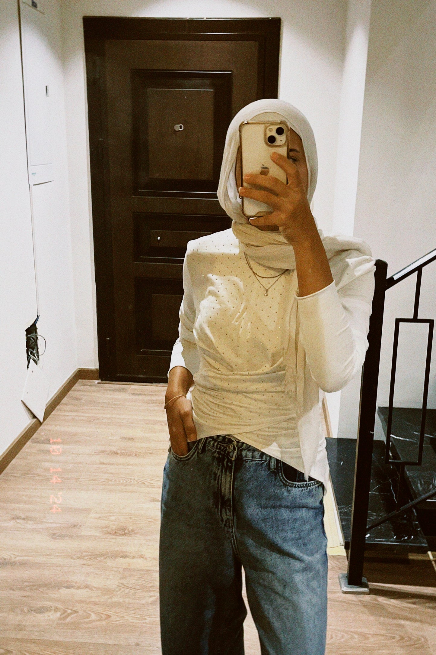 The Studded Wrap Cotton T-shirt: Off White/Créme