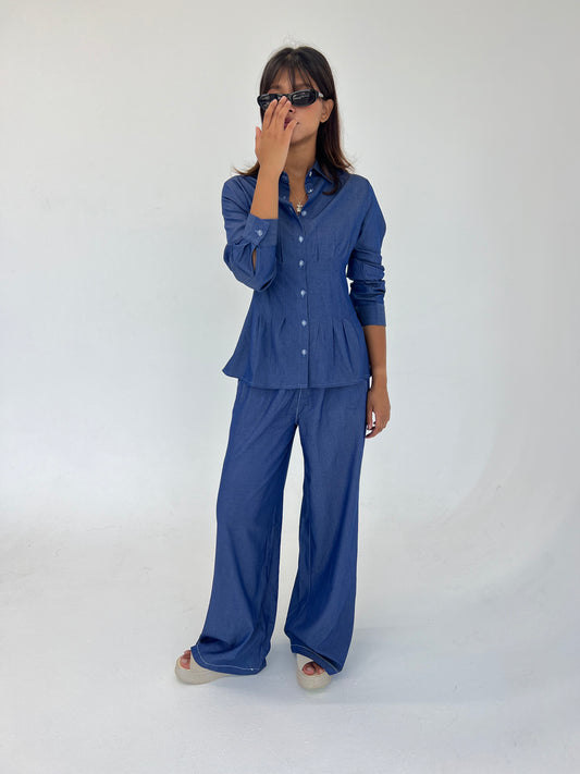 Hourglass Shirt in Light Jeans