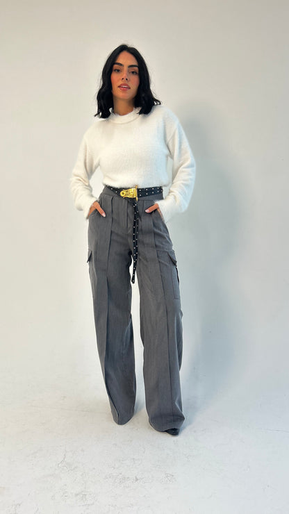 Woman in Grey // Wool Cargo-Work Pants