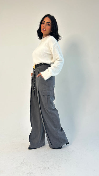 Woman in Grey // Wool Cargo-Work Pants