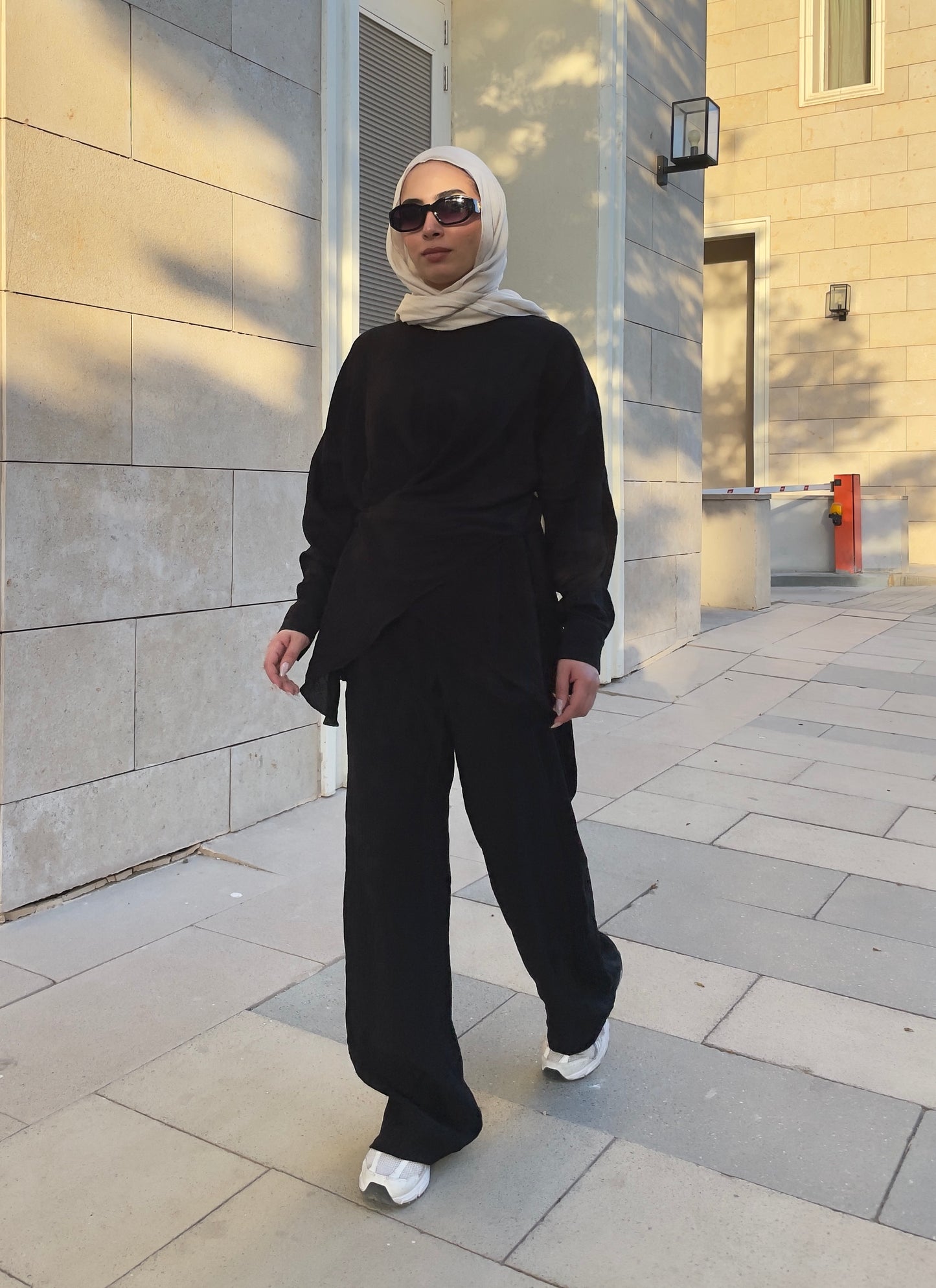 Crushed Linen Pants: Black