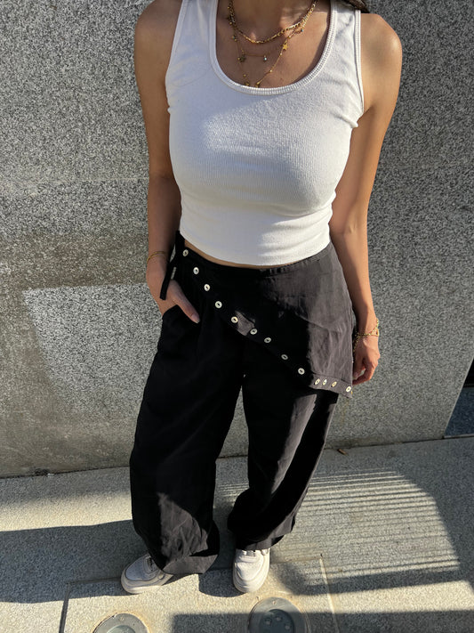 Button Wrap Seamless Pants: Black