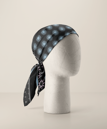 Matin in Black & Blue