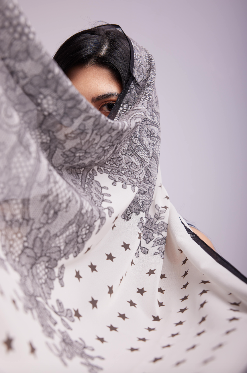 Star Lace: Créme & brown