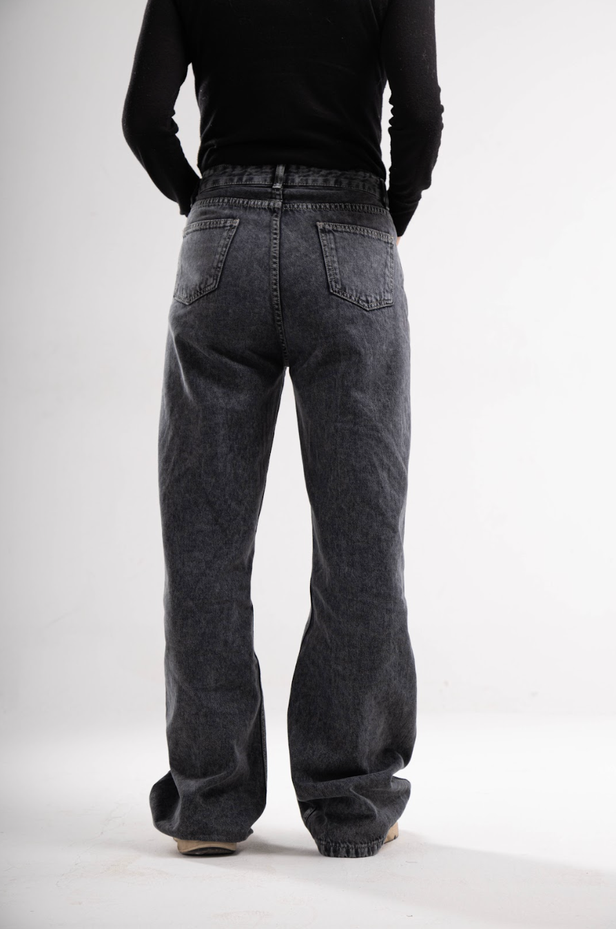 Clean Girl Grey Jeans