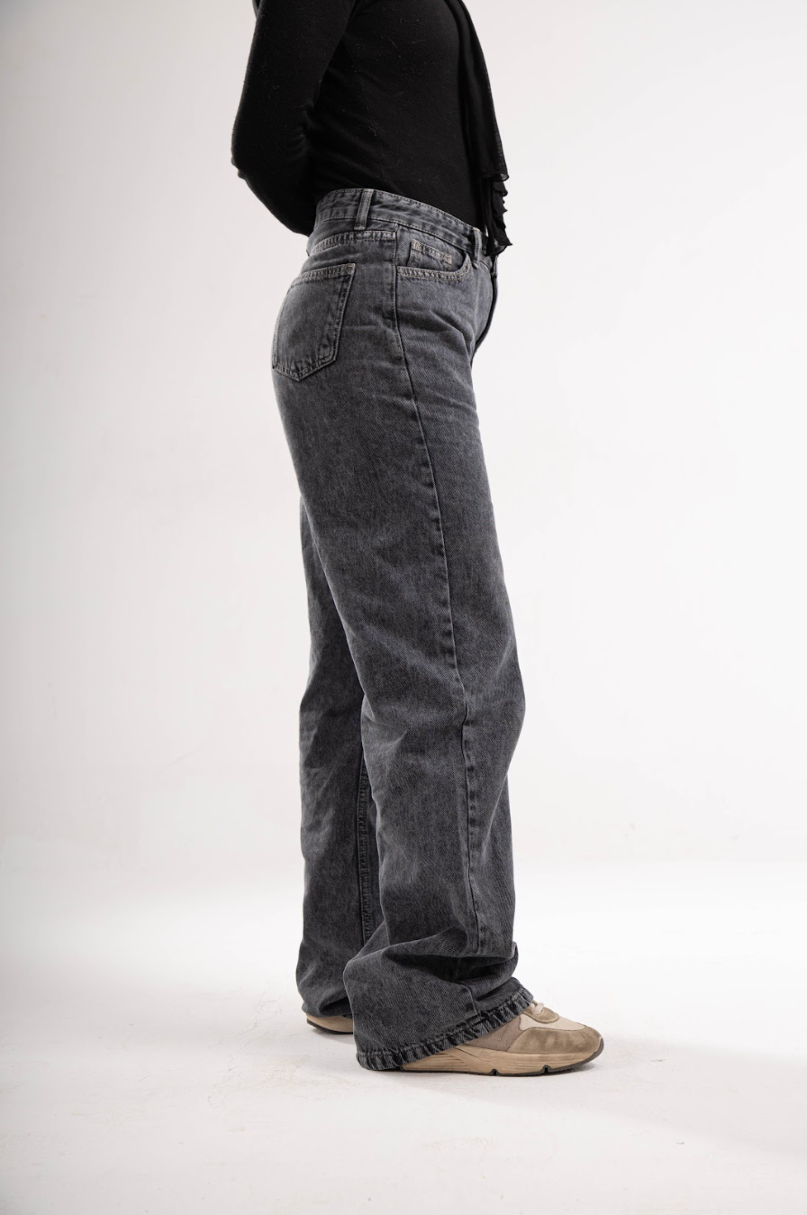 Clean Girl Grey Jeans