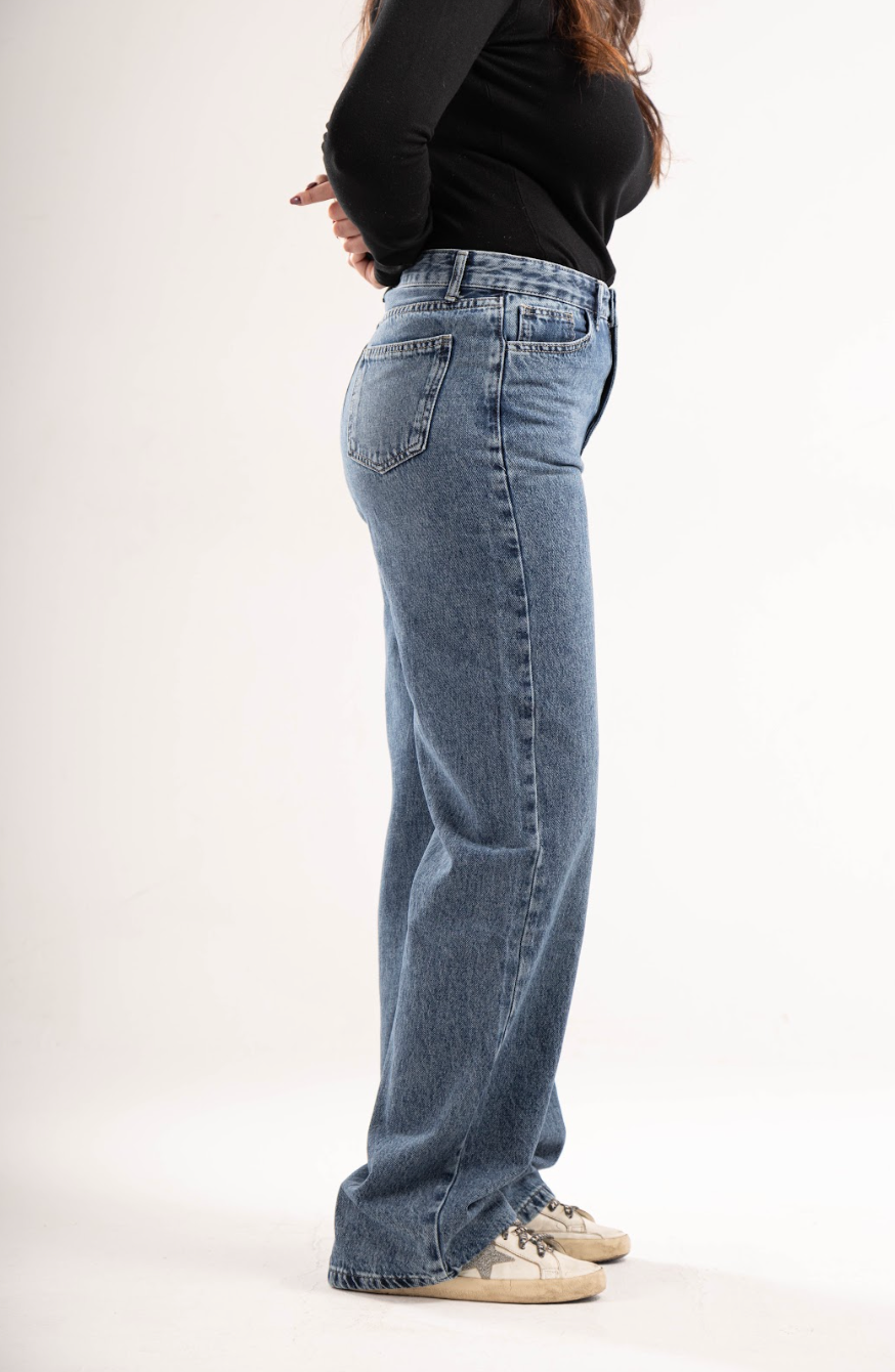 Clean Girl Blue Jeans